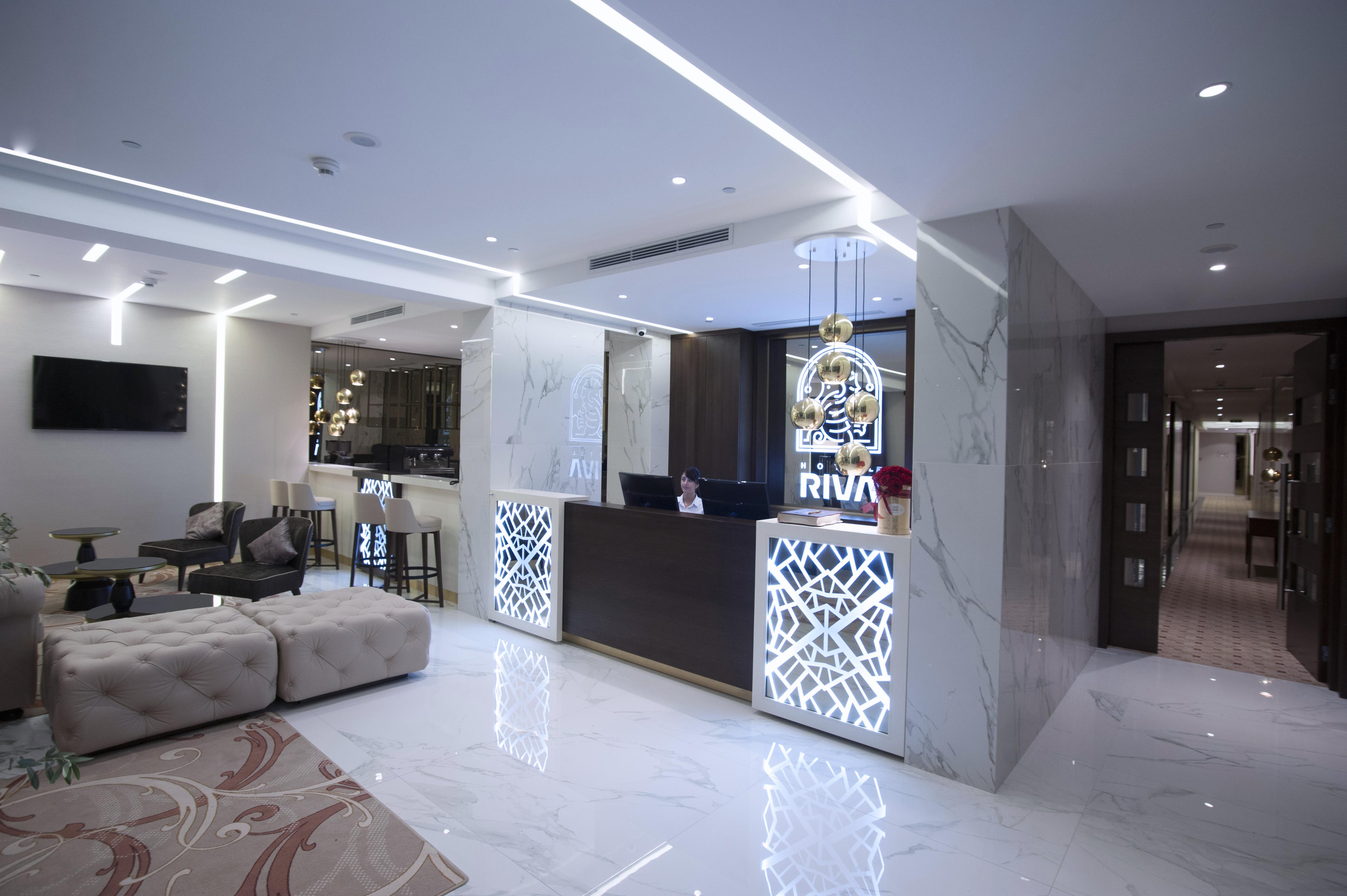 Hotel Riva By Aycon Petrovac Extérieur photo